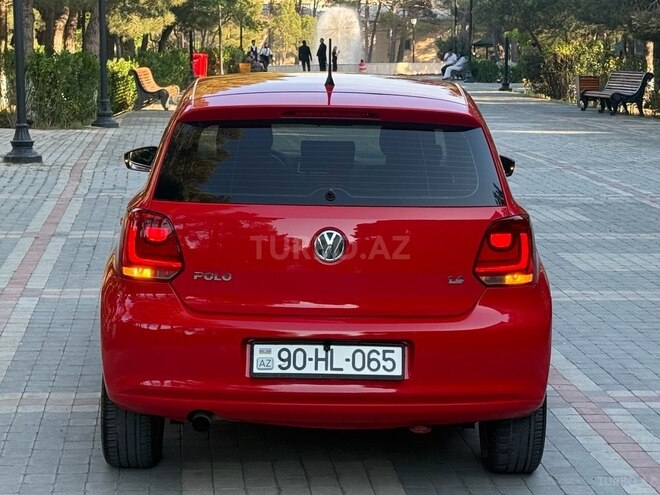 Volkswagen Polo 2010, 131,446 km - 1.4 л - Sumqayıt