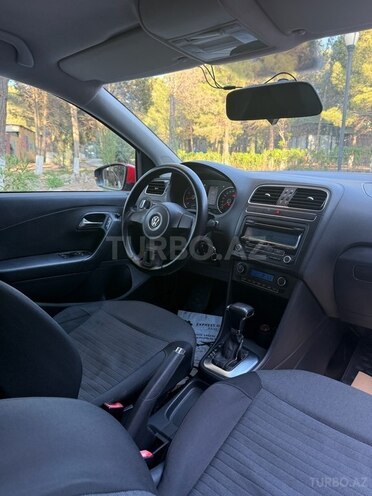 Volkswagen Polo 2010, 131,446 km - 1.4 л - Sumqayıt