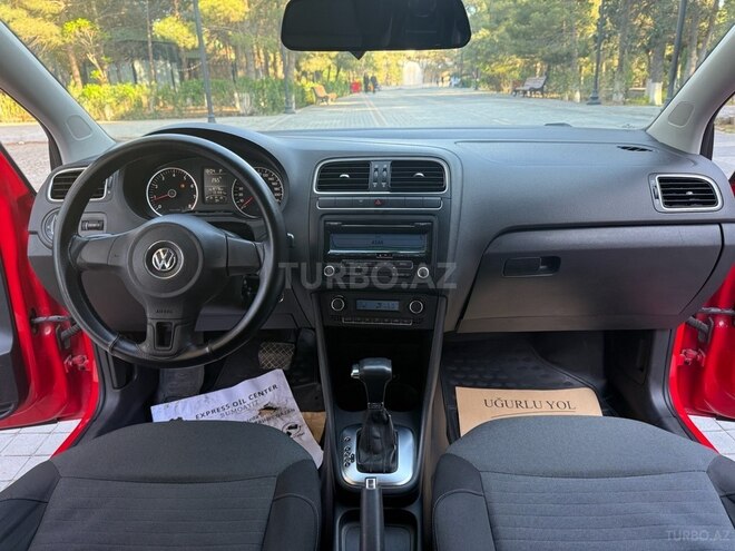Volkswagen Polo 2010, 131,446 km - 1.4 л - Sumqayıt