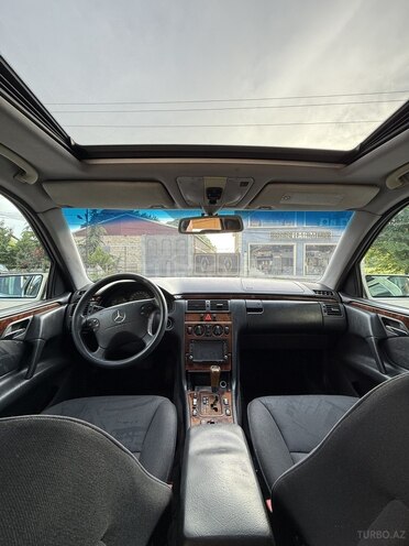 Mercedes E 200 1999, 333,000 km - 2.0 л - Masallı