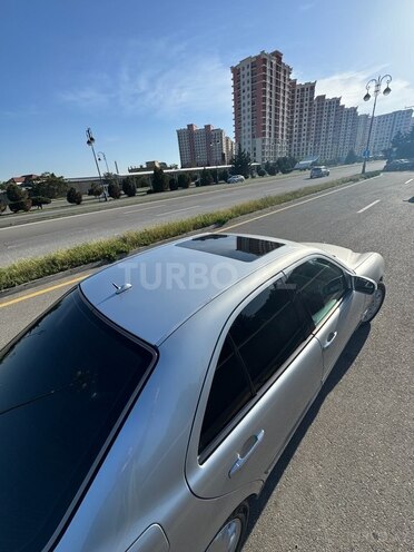 Mercedes E 240 2000, 246,781 km - 2.4 l - Bakı
