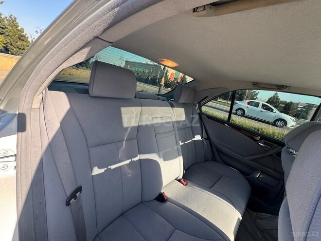 Mercedes E 240 2000, 246,781 km - 2.4 l - Bakı