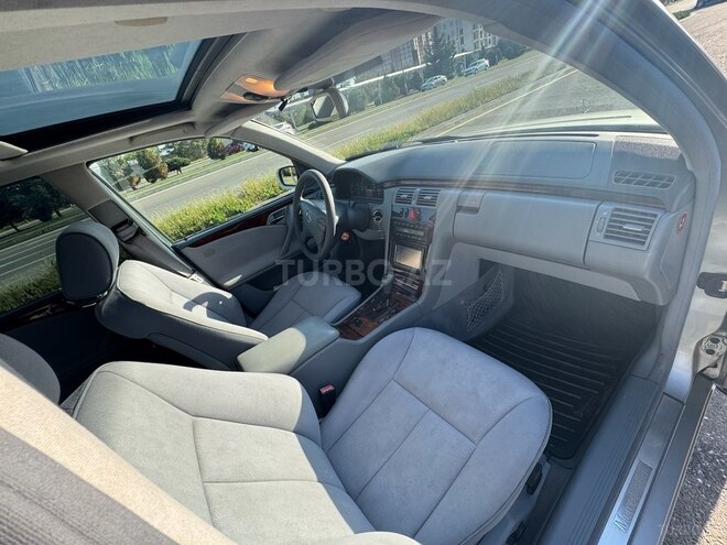 Mercedes E 240 2000, 246,781 km - 2.4 l - Bakı