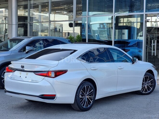 Lexus ES 300h 2025, 0 km - 2.5 l - Bakı