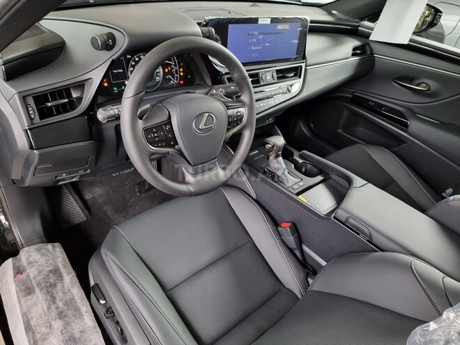 Lexus ES 300h 2025, 0 km - 2.5 l - Bakı
