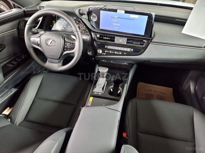Lexus ES 300h 2025, 0 km - 2.5 l - Bakı