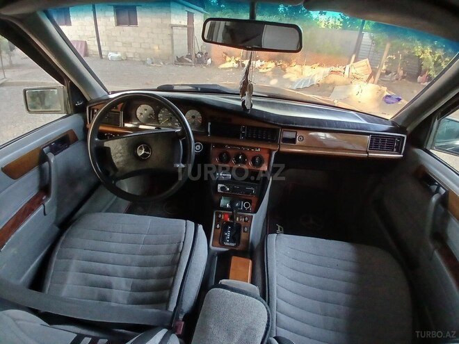 Mercedes 190 1991, 567,600 km - 2.3 l - Bərdə