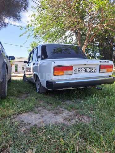 LADA (VAZ) 2107 2008, 74,000 km - 1.6 l - Salyan