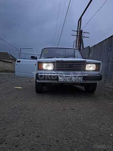 LADA (VAZ) 2107 2008, 74,000 km - 1.6 l - Salyan