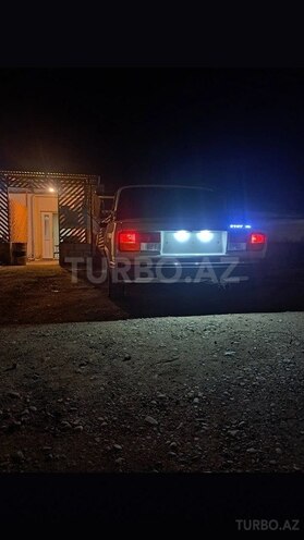 LADA (VAZ) 2107 2008, 74,000 km - 1.6 l - Salyan