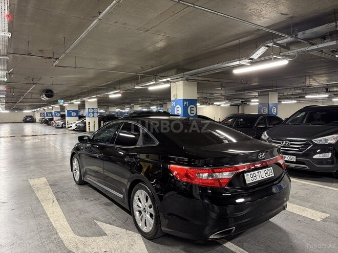 Hyundai Grandeur-8