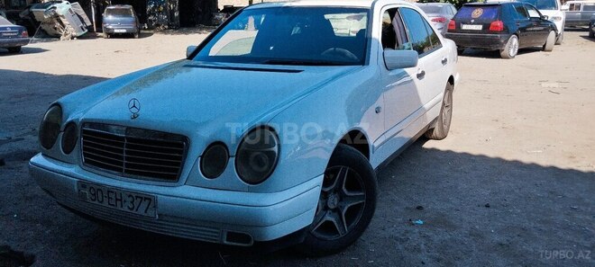 Mercedes E 200 1997, 620,000 km - 2.0 l - Gəncə