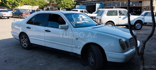 Mercedes E 200 1997, 620,000 km - 2.0 l - Gəncə
