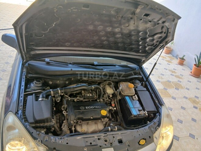 Opel Astra 2008, 263,000 km - 1.4 l - Şəmkir