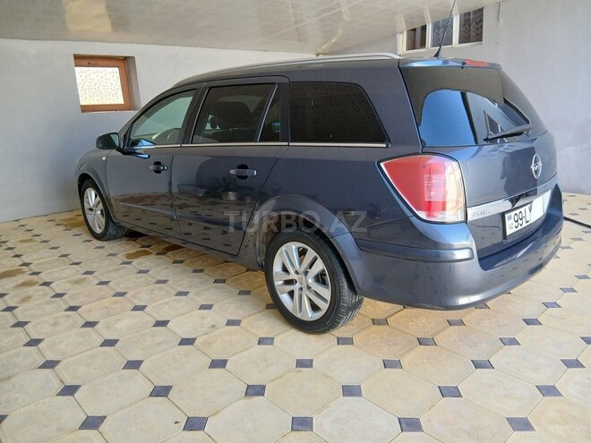 Opel Astra 2008, 263,000 km - 1.4 l - Şəmkir