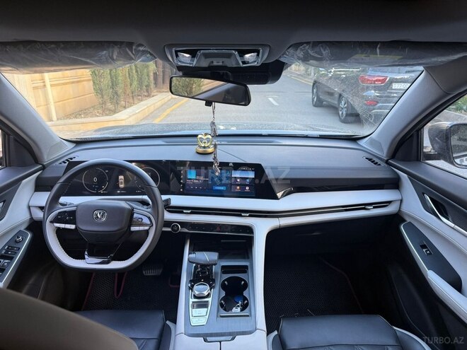 Changan CS 75 Plus 2023, 12,800 km - 1.5 л - Bakı