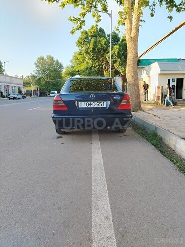 Mercedes C 250 d 1995, 355,000 km - 2.5 l - Ağcabədi