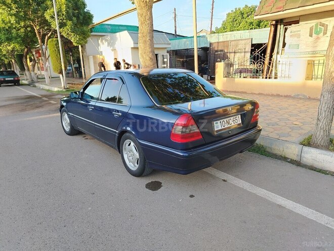 Mercedes C 250 d 1995, 355,000 km - 2.5 l - Ağcabədi