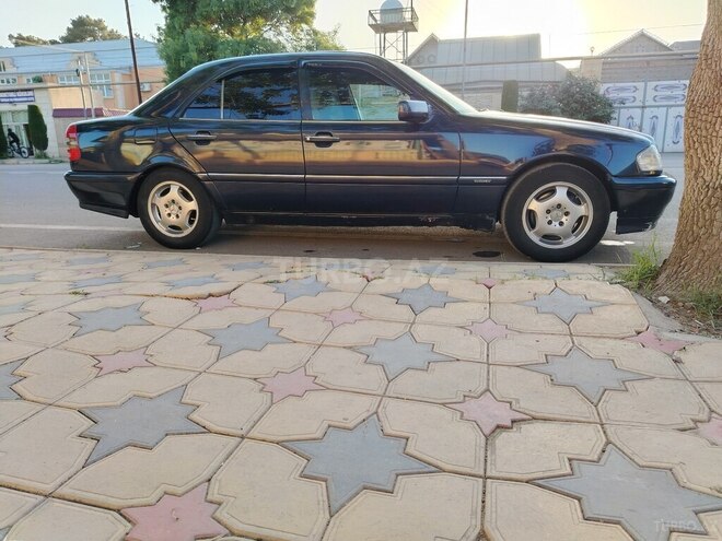 Mercedes C 250 d 1995, 355,000 km - 2.5 l - Ağcabədi