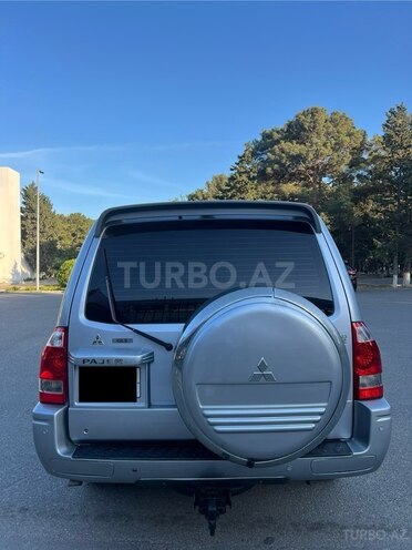 Mitsubishi Pajero 2006, 365,000 km - 3.2 l - Bakı