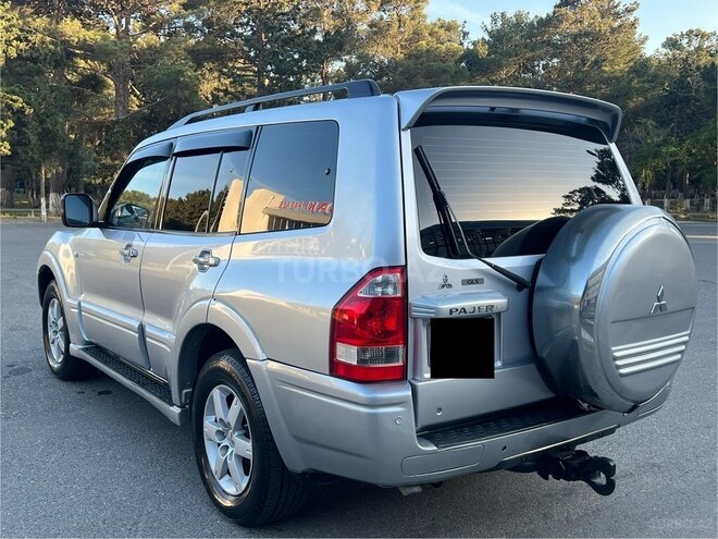 Mitsubishi Pajero 2006, 365,000 km - 3.2 l - Bakı
