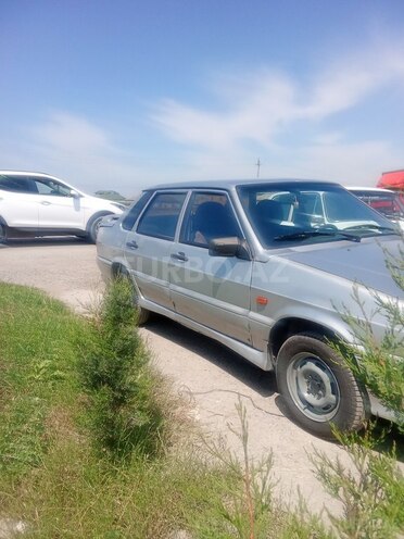 LADA (VAZ) 2115 2004, 350,000 km - 1.5 l - Salyan