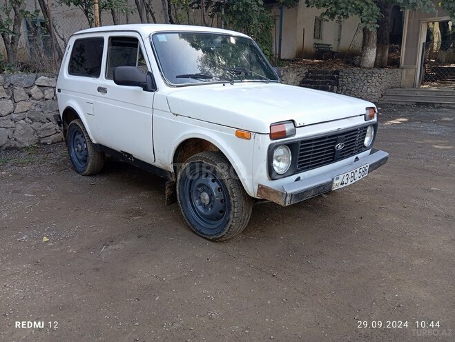 LADA (VAZ) Niva 1988, 80,000 km - 1.6 l - Lerik