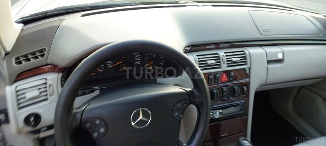 Mercedes E 270 2001, 500,000 km - 2.7 l - Ağcabədi