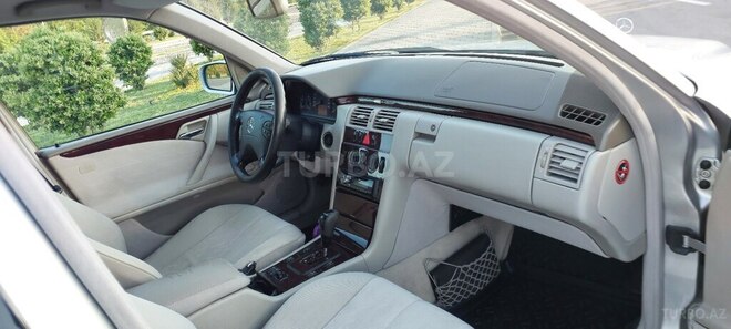 Mercedes E 270 2001, 500,000 km - 2.7 l - Ağcabədi