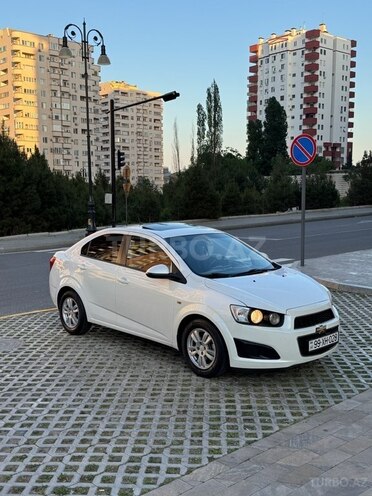 Chevrolet Aveo-6
