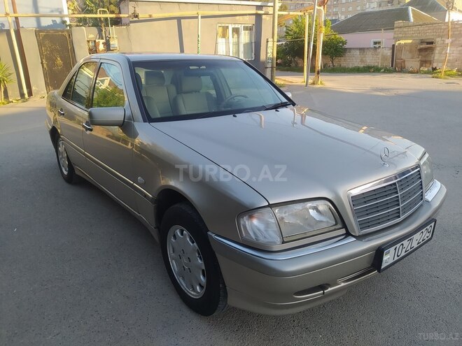 Mercedes C 200 1997, 363,000 km - 2.0 л - Bakı