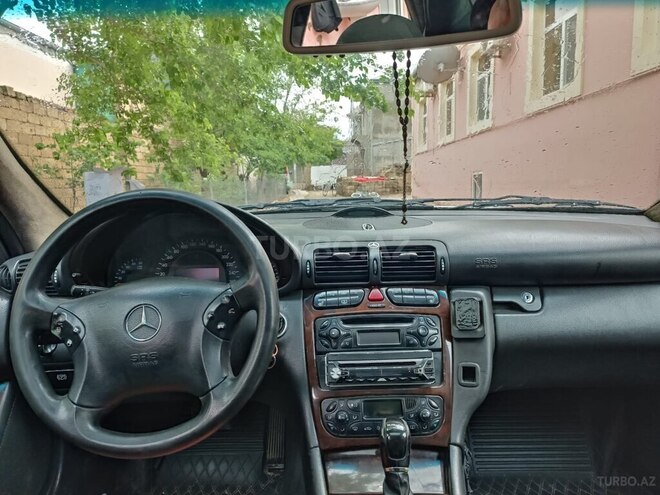 Mercedes C 270 2001, 394,234 km - 2.7 l - Bakı