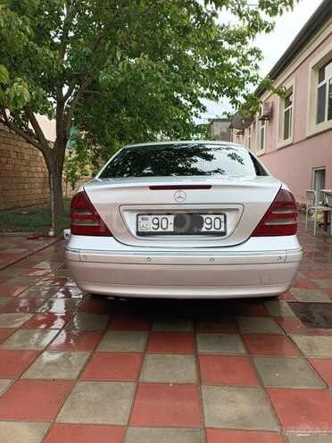 Mercedes C 270 2001, 394,234 km - 2.7 l - Bakı