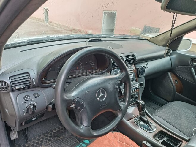 Mercedes C 270 2001, 394,234 km - 2.7 l - Bakı