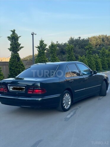 Mercedes E 220 d 2000, 345,612 km - 2.2 l - Bakı