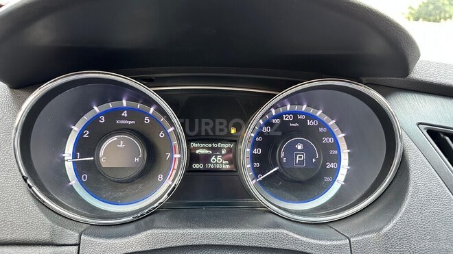 Hyundai Sonata 2013, 176,500 km - 2.0 l - Sumqayıt