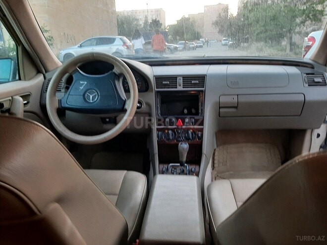 Mercedes C 230 2000, 251,060 km - 2.3 l - Bakı