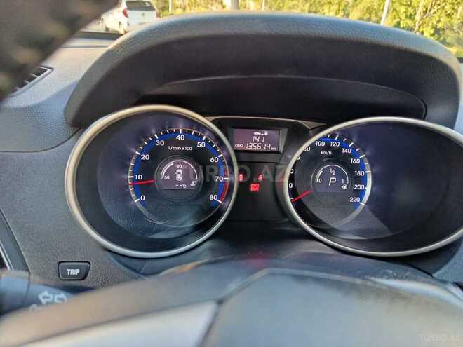 Hyundai ix35 2012, 135,000 km - 2.0 l - Bakı