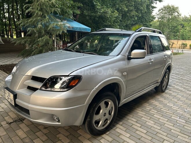 Mitsubishi Airtrek 2005, 307,563 km - 2.4 l - Masallı