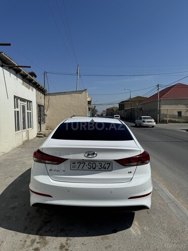 Hyundai Avante 2017, 179,000 km - 1.6 l - Bakı