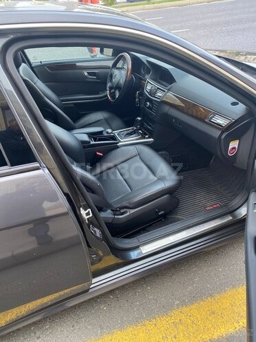 Mercedes E 220 d 2011, 374,224 km - 2.2 l - Bakı