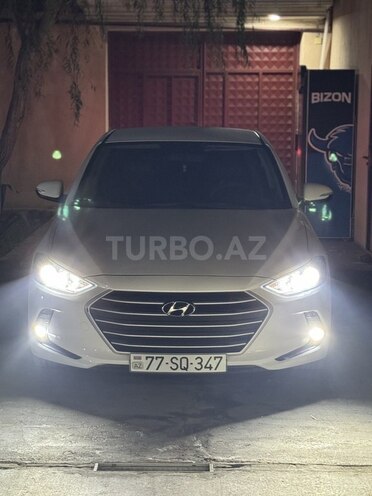 Hyundai Avante 2017, 179,000 km - 1.6 l - Bakı