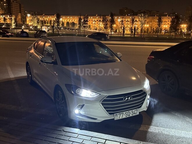 Hyundai Avante 2017, 179,000 km - 1.6 l - Bakı