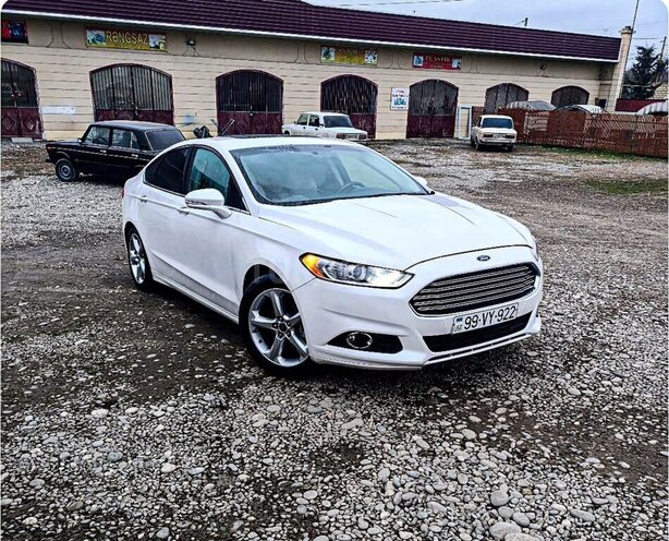 Ford Fusion (North America) 2013, 334,158 km - 1.6 л - Xudat