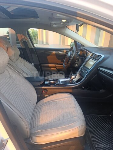 Ford Fusion (North America) 2013, 334,158 km - 1.6 л - Xudat