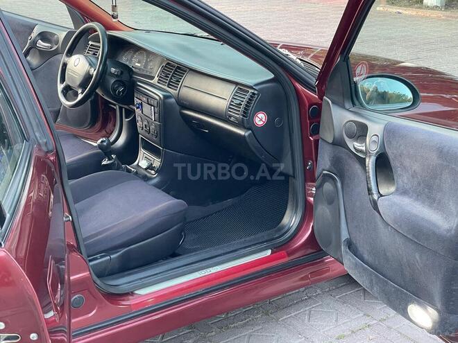 Opel Vectra 1999, 301,548 km - 1.8 l - Sumqayıt