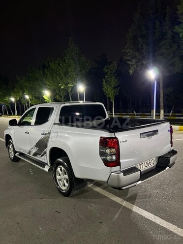 Mitsubishi L200 2019, 84,000 km - 2.5 l - Bakı