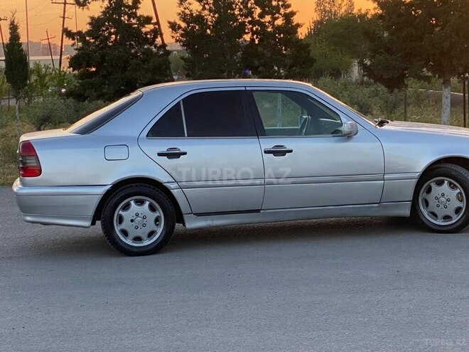 Mercedes C 200 1994, 241,578 km - 2.0 l - Bakı