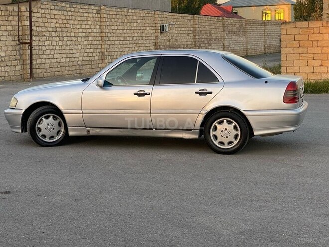 Mercedes C 200 1994, 241,578 km - 2.0 l - Bakı