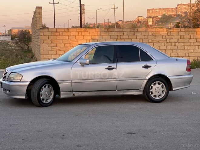 Mercedes C 200 1994, 241,578 km - 2.0 l - Bakı